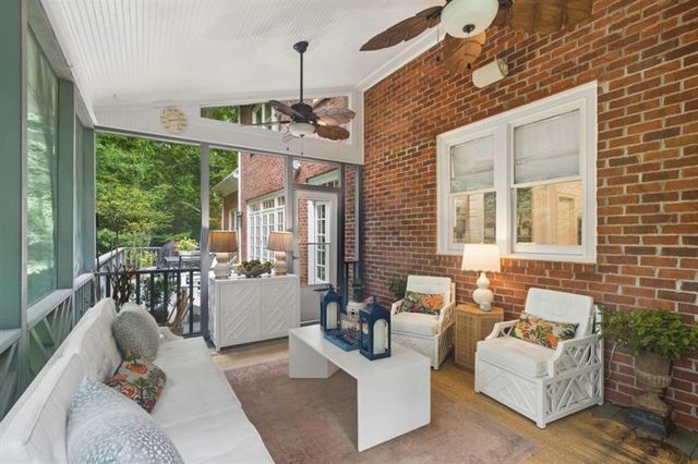 553 Bryn Mawr Lane NW, Atlanta, GA 30327