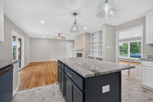 100 Natchez Trace, Nicholasville, KY 40356