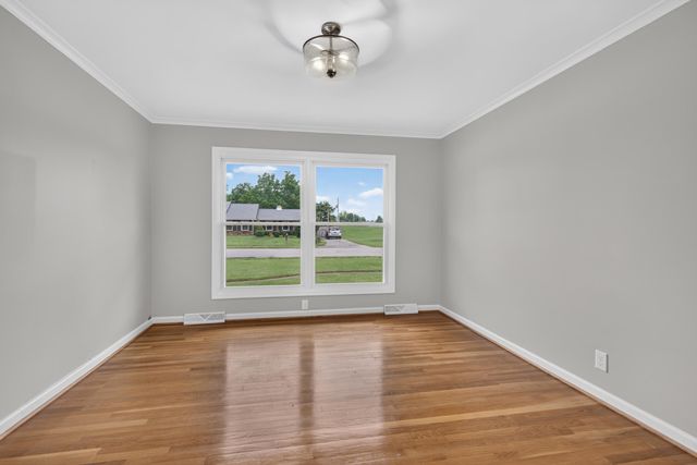 100 Natchez Trace, Nicholasville, KY 40356
