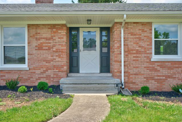 100 Natchez Trace, Nicholasville, KY 40356