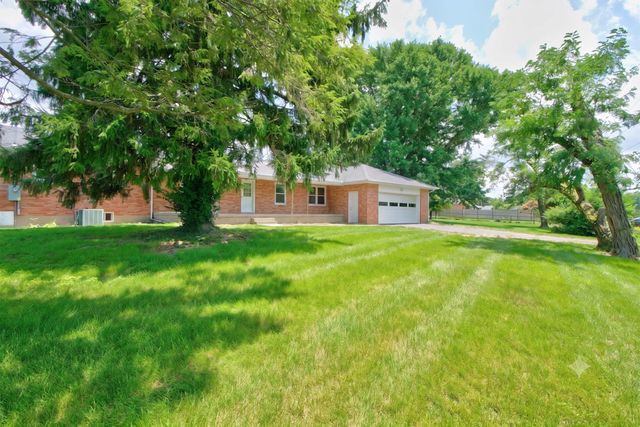 100 Natchez Trace, Nicholasville, KY 40356