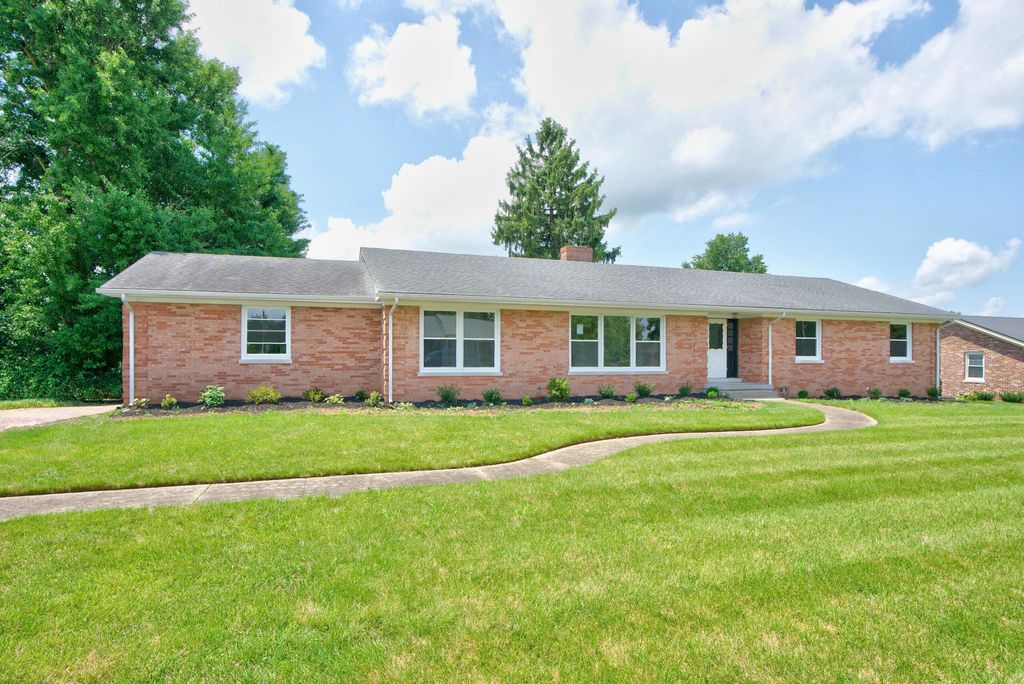 100 Natchez Trace, Nicholasville, KY 40356