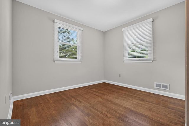 3 N HILLTOP RD, Baltimore, MD 21228