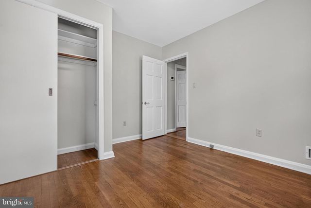 3 N HILLTOP RD, Baltimore, MD 21228