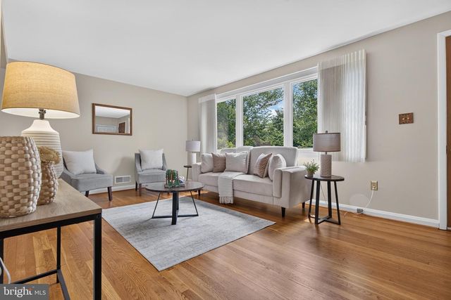 3 N HILLTOP RD, Baltimore, MD 21228
