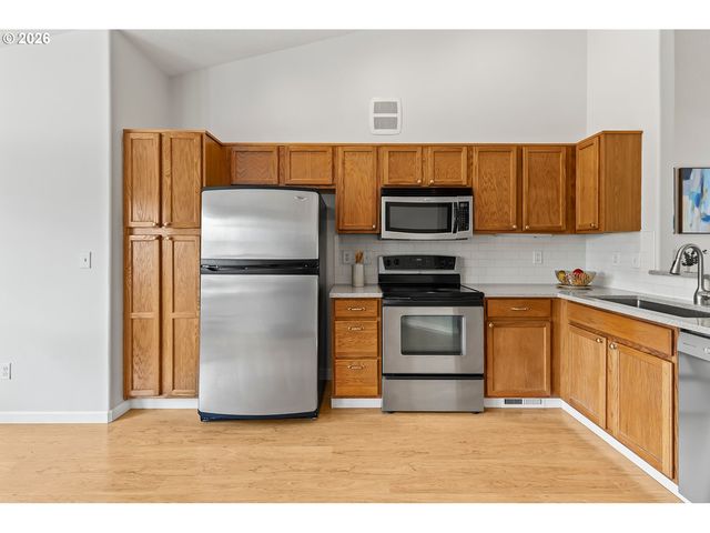 9904 Ne 41ST Ct, Vancouver, WA 98686