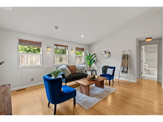 9904 Ne 41ST Ct, Vancouver, WA 98686