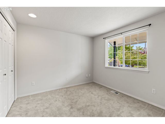 9904 Ne 41ST Ct, Vancouver, WA 98686