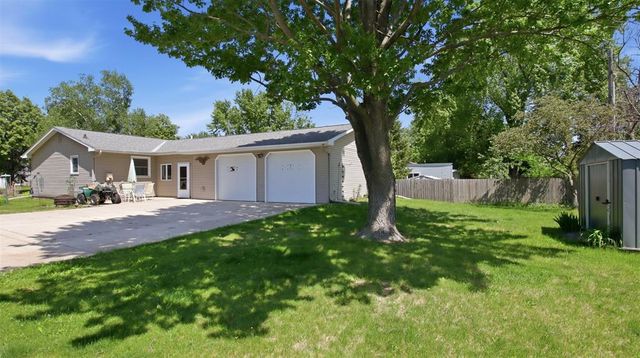 3201 Lotus Street, Eau Claire, WI 54703