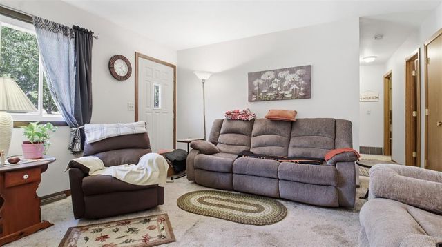 3201 Lotus Street, Eau Claire, WI 54703