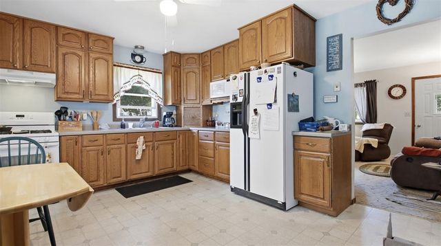 3201 Lotus Street, Eau Claire, WI 54703