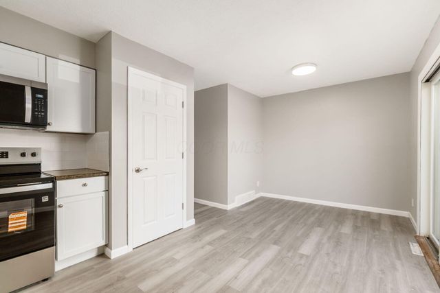 1865 Willoway Circle N, Columbus, OH 43220