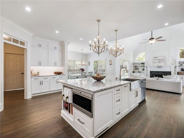 710 Richmond Glen Drive, Milton, GA 30004