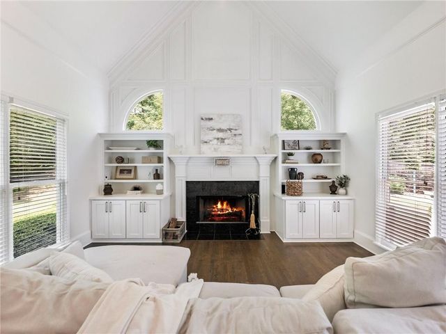 710 Richmond Glen Drive, Milton, GA 30004