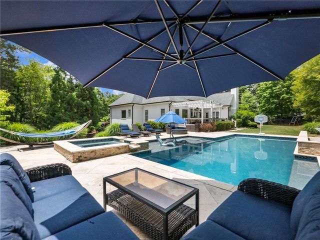 710 Richmond Glen Drive, Milton, GA 30004