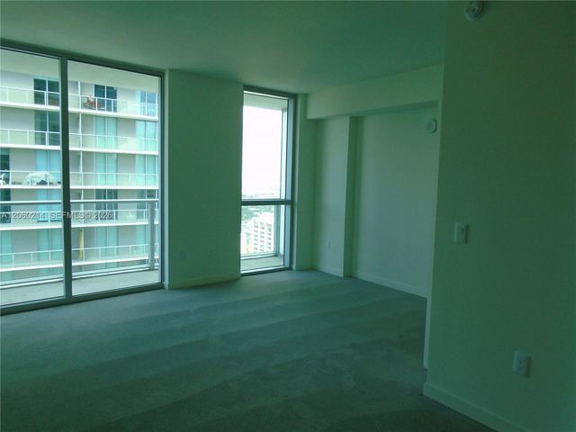 1100 S Miami Ave 3305, Miami, FL 33130