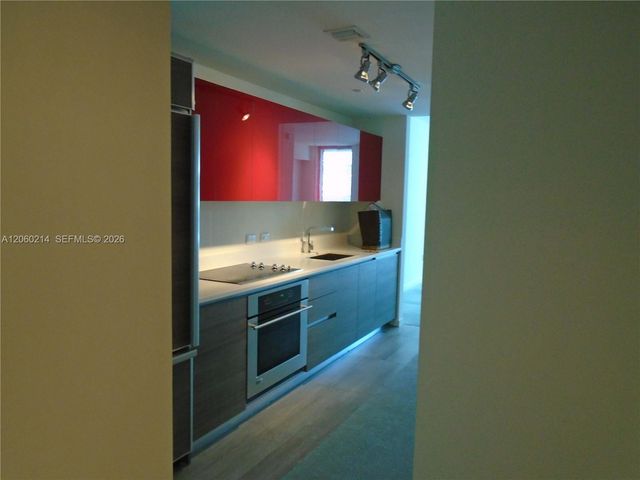 1100 S Miami Ave 3305, Miami, FL 33130