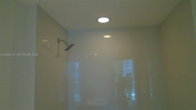 1100 S Miami Ave 3305, Miami, FL 33130