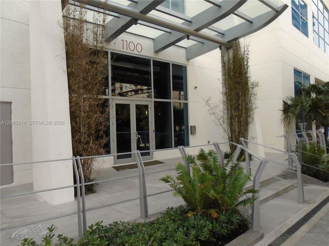 1100 S Miami Ave 3305, Miami, FL 33130
