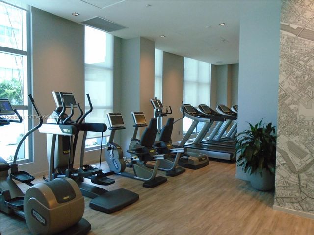 1100 S Miami Ave 3305, Miami, FL 33130