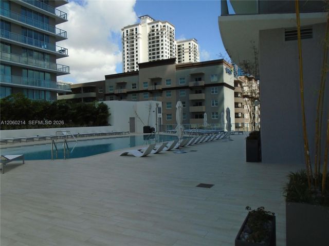 1100 S Miami Ave 3305, Miami, FL 33130