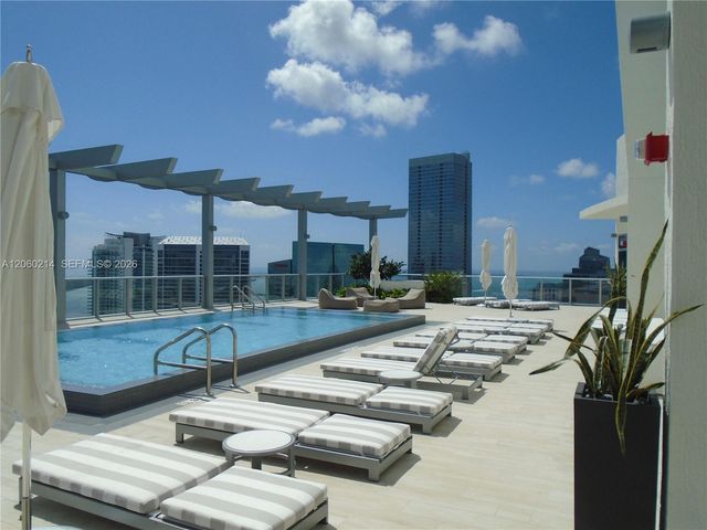 1100 S Miami Ave 3305, Miami, FL 33130