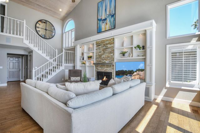 4775 Discovery Pt, Discovery Bay, CA 94505