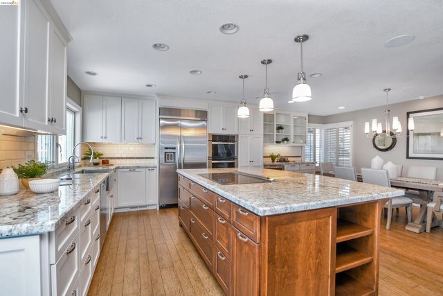 4775 Discovery Pt, Discovery Bay, CA 94505