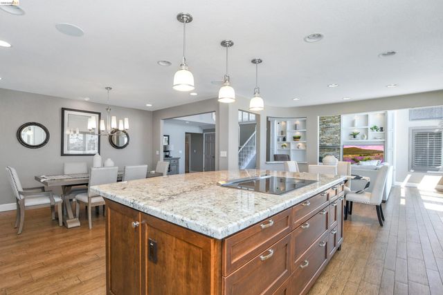 4775 Discovery Pt, Discovery Bay, CA 94505
