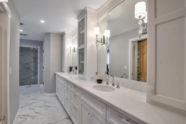 4775 Discovery Pt, Discovery Bay, CA 94505