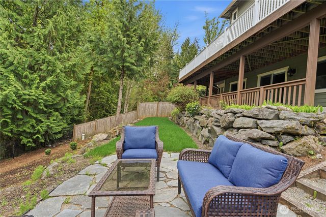 372 Wilderness Peak Drive NW, Issaquah, WA 98027