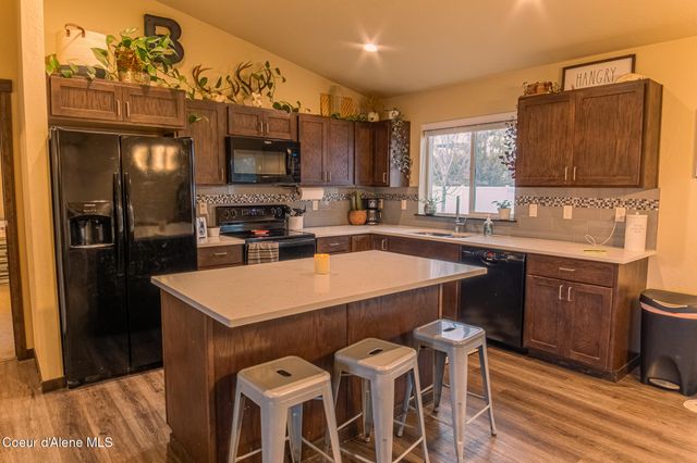 109 W Tennessee Ave, Post Falls, ID 83854