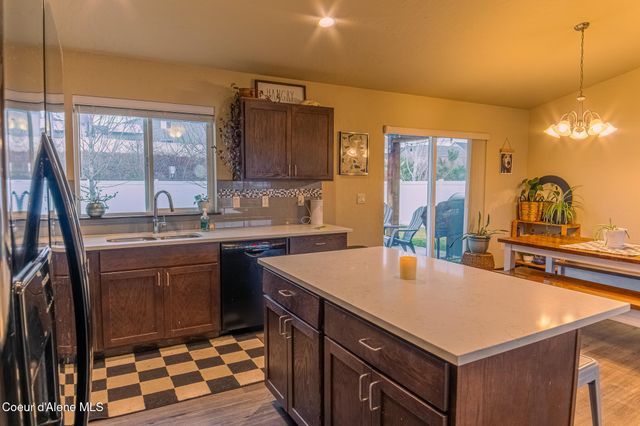 109 W Tennessee Ave, Post Falls, ID 83854