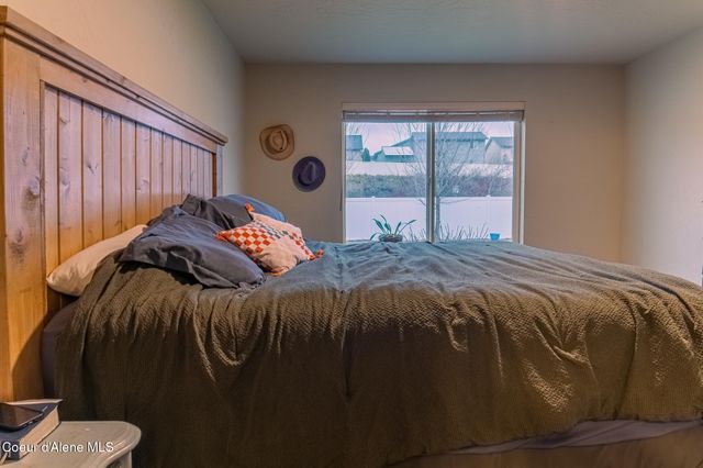 109 W Tennessee Ave, Post Falls, ID 83854