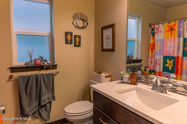 109 W Tennessee Ave, Post Falls, ID 83854