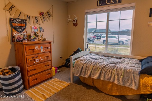 109 W Tennessee Ave, Post Falls, ID 83854