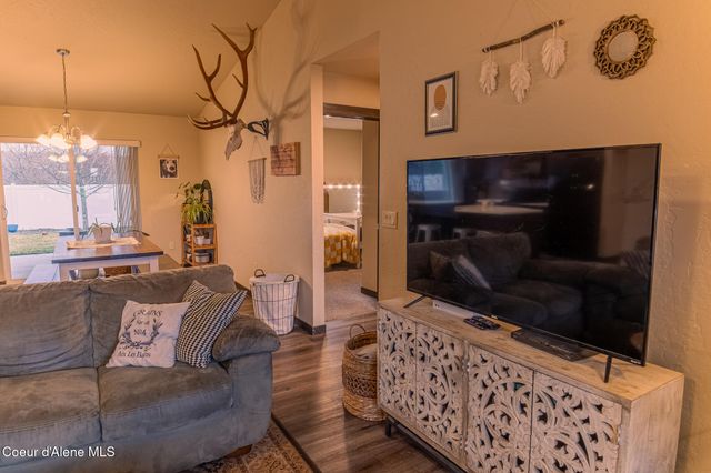 109 W Tennessee Ave, Post Falls, ID 83854