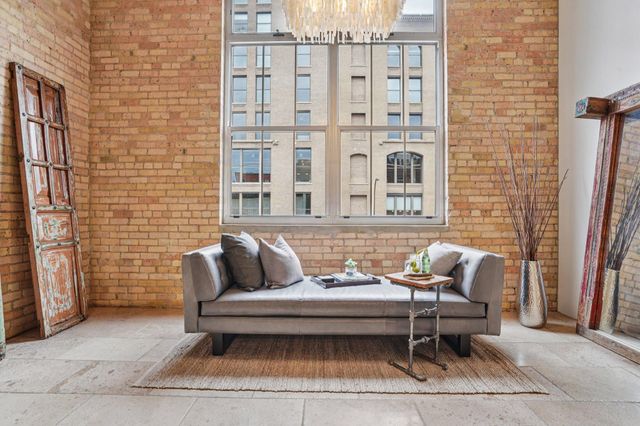 801 Washington Avenue N 222, Minneapolis, MN 55401