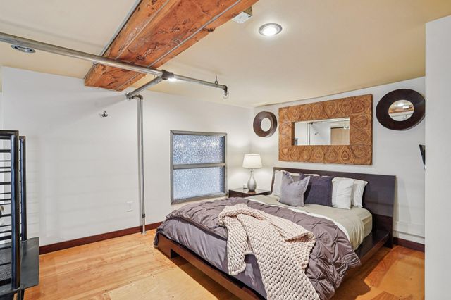 801 Washington Avenue N 222, Minneapolis, MN 55401