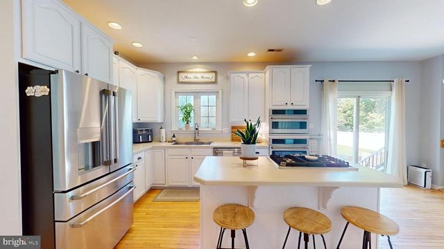 8314 HOPE POINT CT, Millersville, MD 21108
