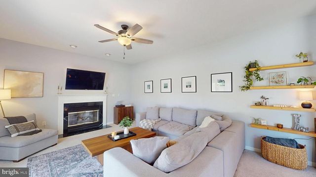 8314 HOPE POINT CT, Millersville, MD 21108