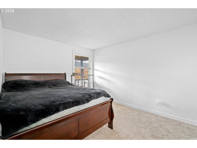 3311 Ne VIEW Ave, Gresham, OR 97030