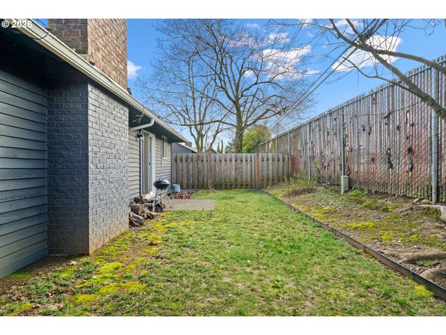 3311 Ne VIEW Ave, Gresham, OR 97030