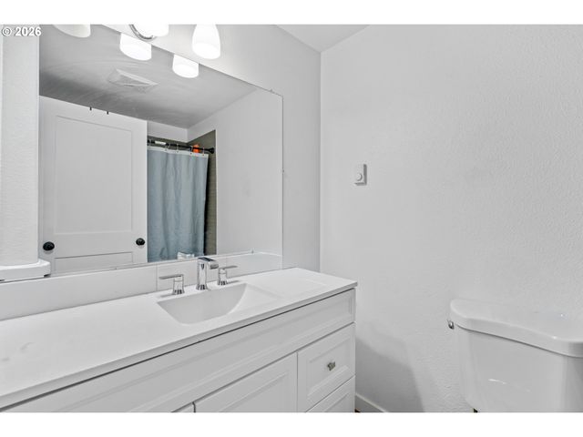 3311 Ne VIEW Ave, Gresham, OR 97030