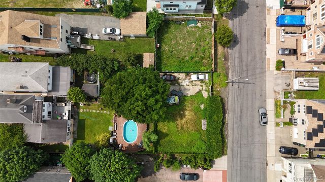 819 Dean Avenue, Bronx, NY 10465