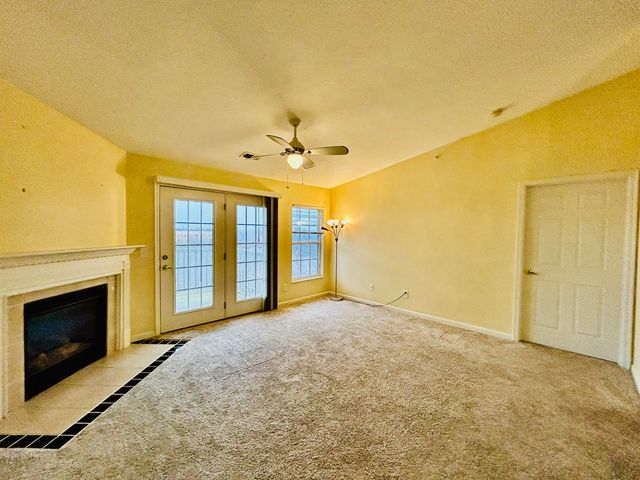 969 Mistflower Lane, Florence, KY 41042