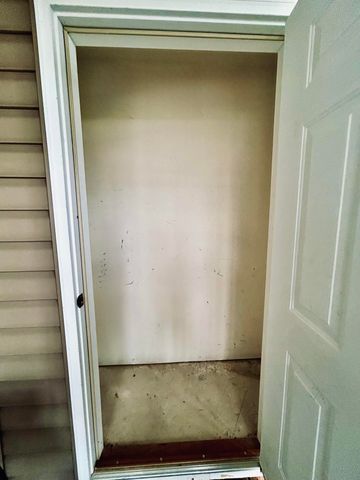 969 Mistflower Lane, Florence, KY 41042