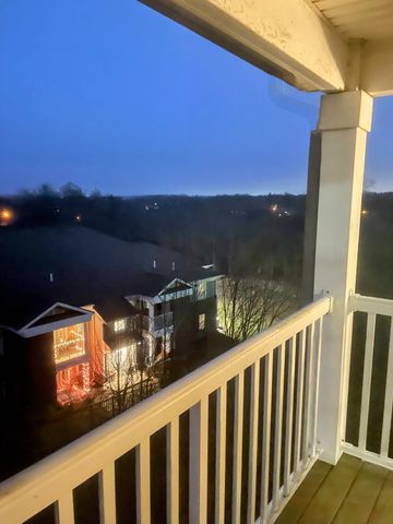 969 Mistflower Lane, Florence, KY 41042