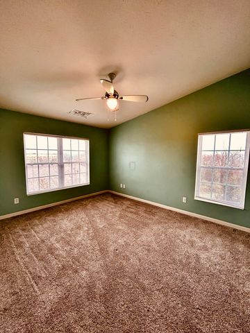 969 Mistflower Lane, Florence, KY 41042