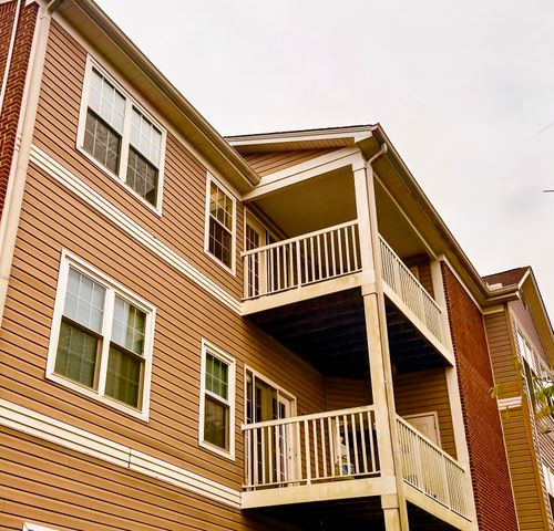 969 Mistflower Lane, Florence, KY 41042